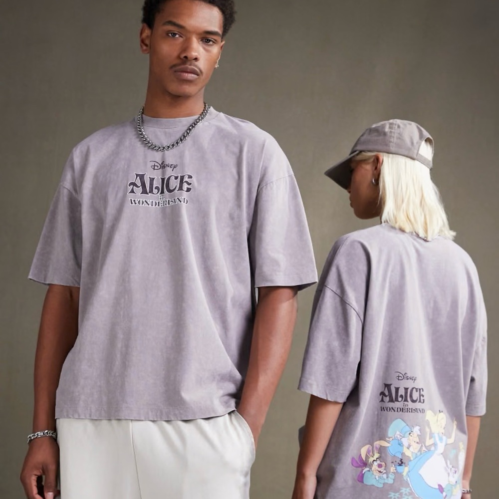 Disney Alice in Wonderland Oversized T-Shirt UNISEX